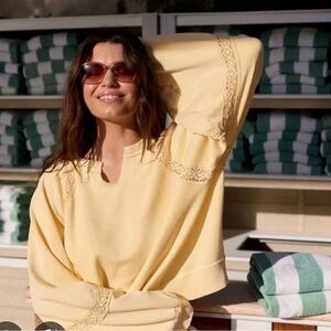 NWOT Aerie Hey Crochet Sweatshirt size XXS